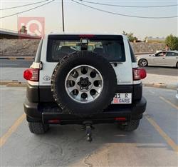 تويوتا إف جي كروزر